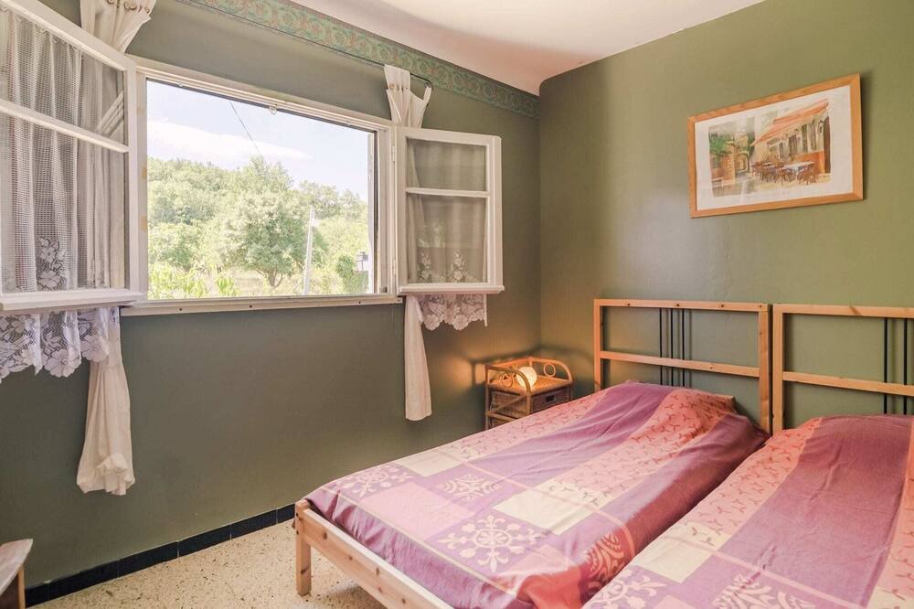 Photo of Bedroom in Salazac