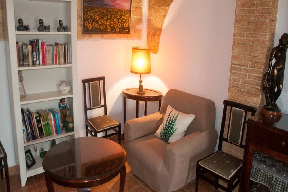 Photo of Livingroom in Sant Jaume d'Enveja