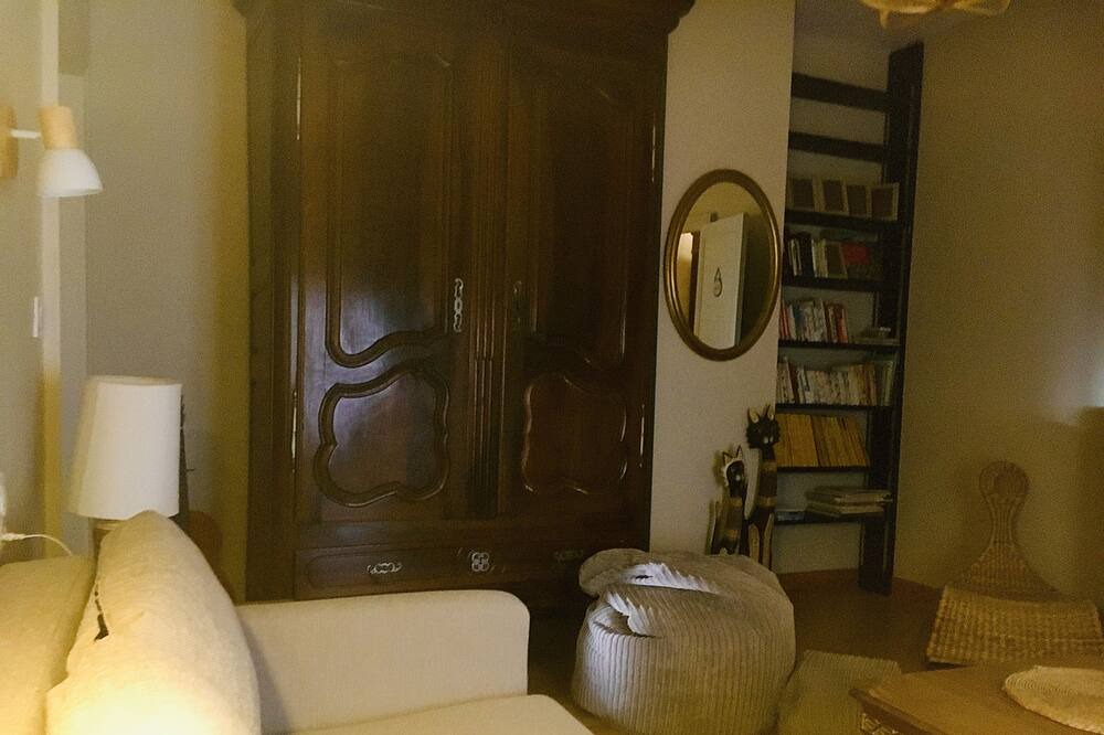 Photo of Livingroom in Molieres