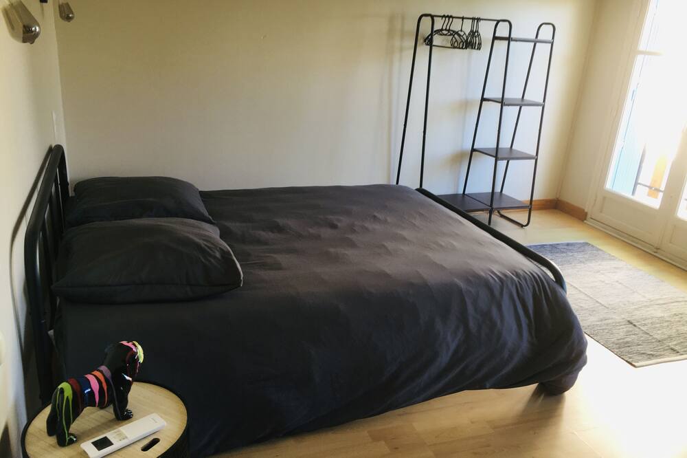 Photo of Bedroom in Molieres