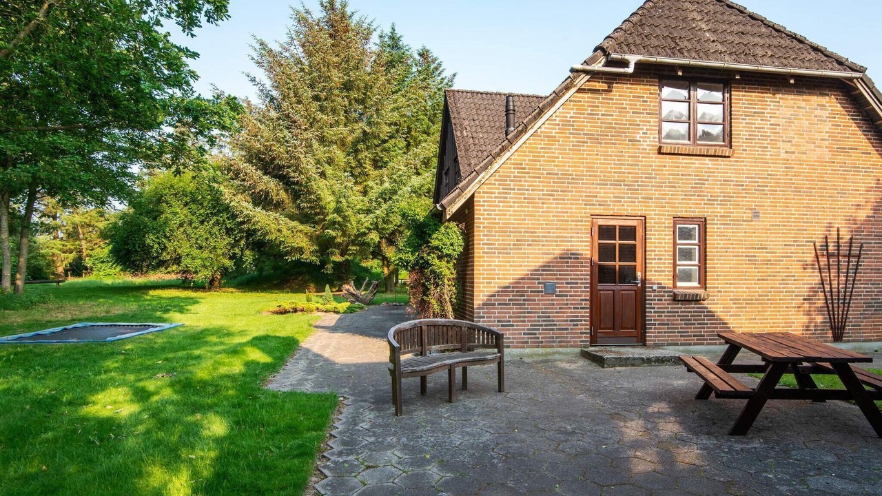 Photo of Outdoor in Tim