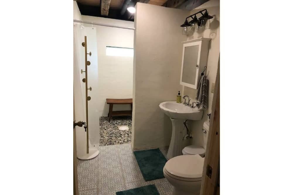 Photo of Bathroom in Franklin