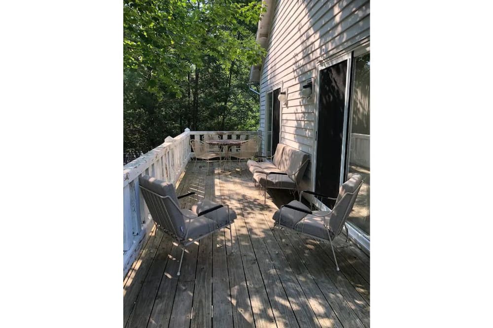 Photo of Patio Balcony in Franklin