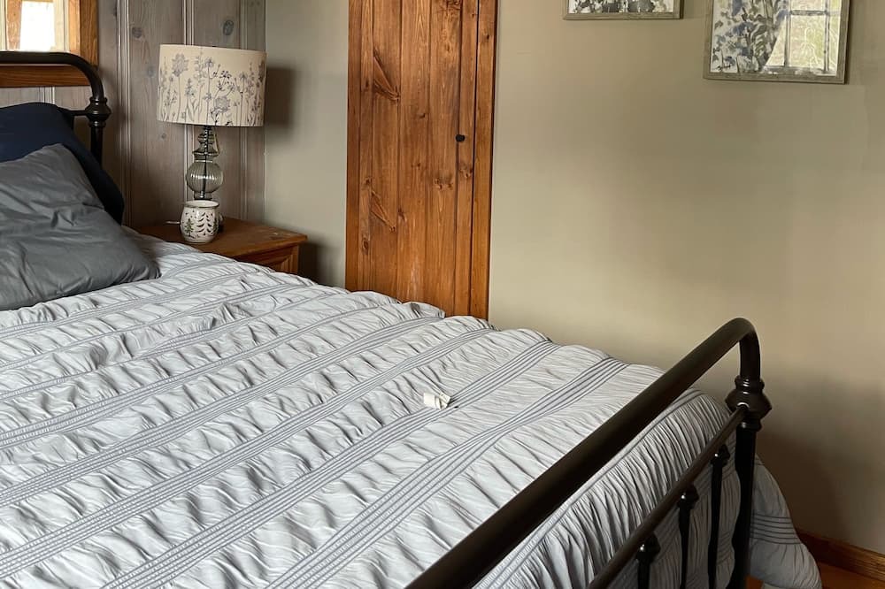 Photo of Bedroom in Copake Lake