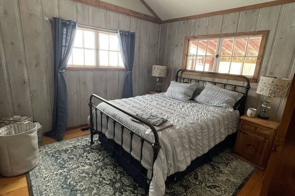 Photo of Bedroom in Copake Lake