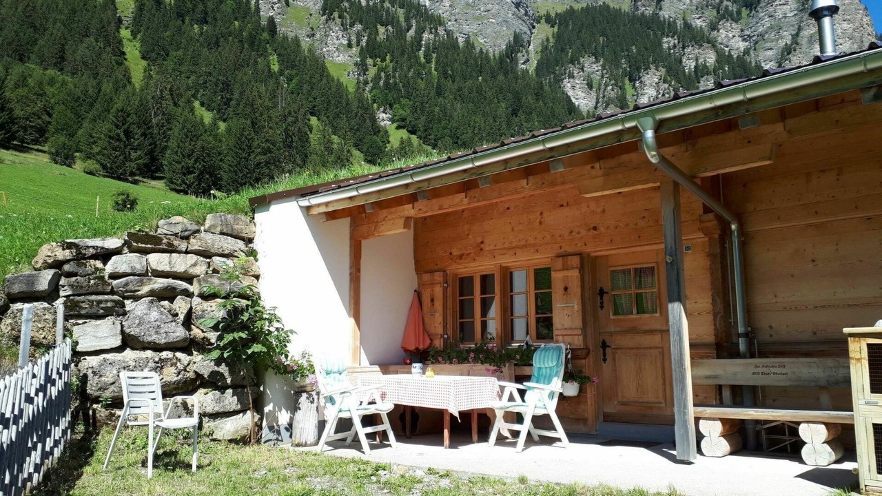 Photo of Buildings in Gsteig