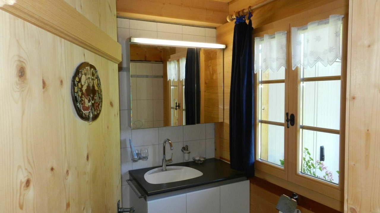 Photo of Bathroom in Gsteig
