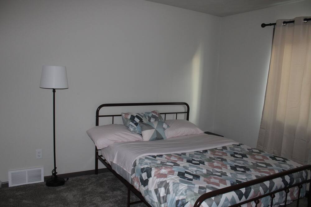 Photo of Bedroom in Sioux Falls