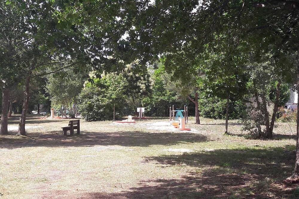Photo of Outdoor in Gastes
