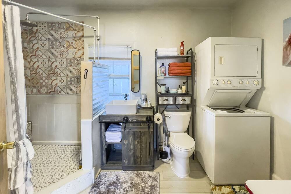 Photo of Bathroom in Pueblo