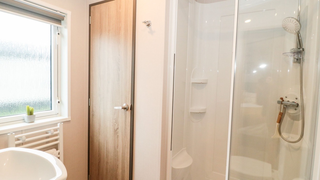 Photo of Others in Brean