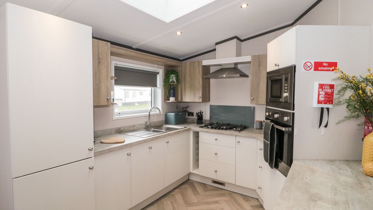 Photo of Others in Brean