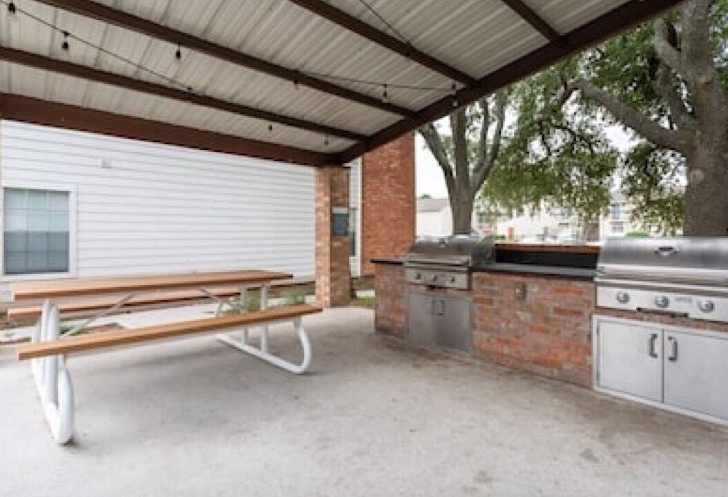 Photo of Outdoor in South Main