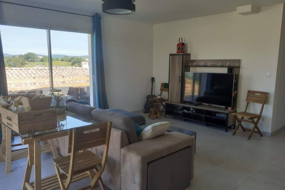 Photo of Livingroom in Roujan