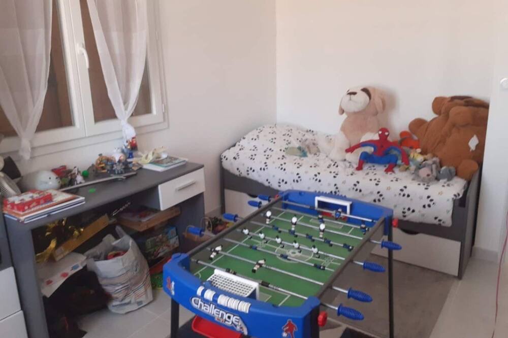 Photo of Others in Roujan