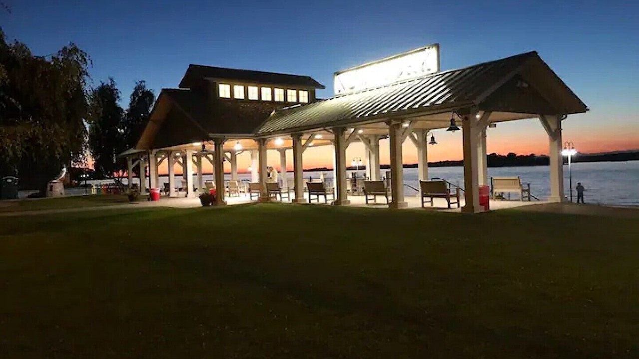 Photo of Outdoor in Clayton