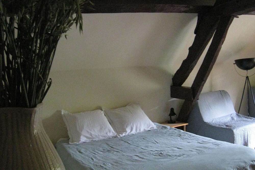 Photo of Others in Ceauce