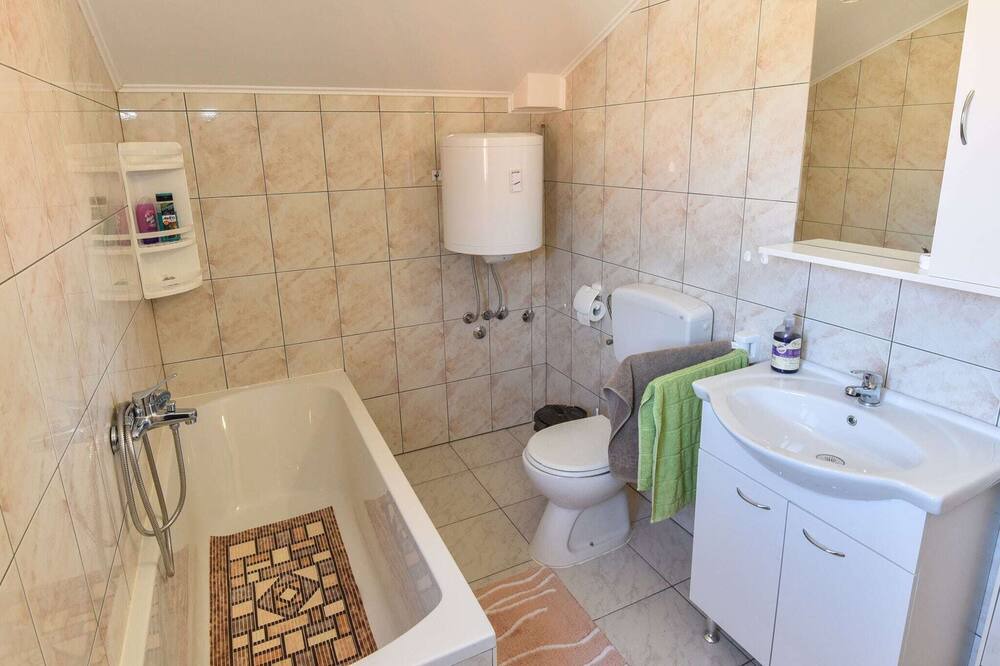 Photo of Bathroom in Veli Iz