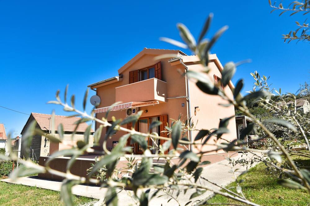 Photo of Outdoor in Veli Iz