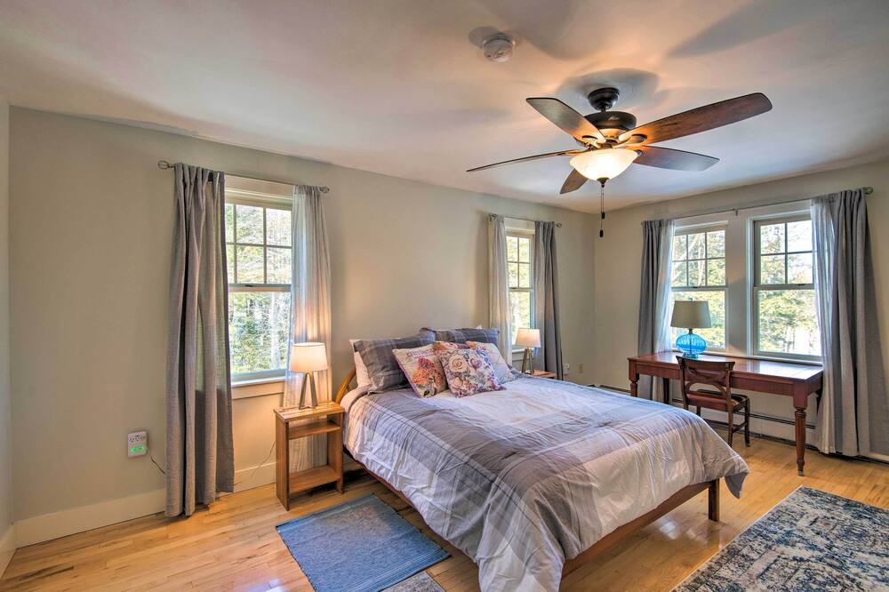 Photo of Others in Hillsboro