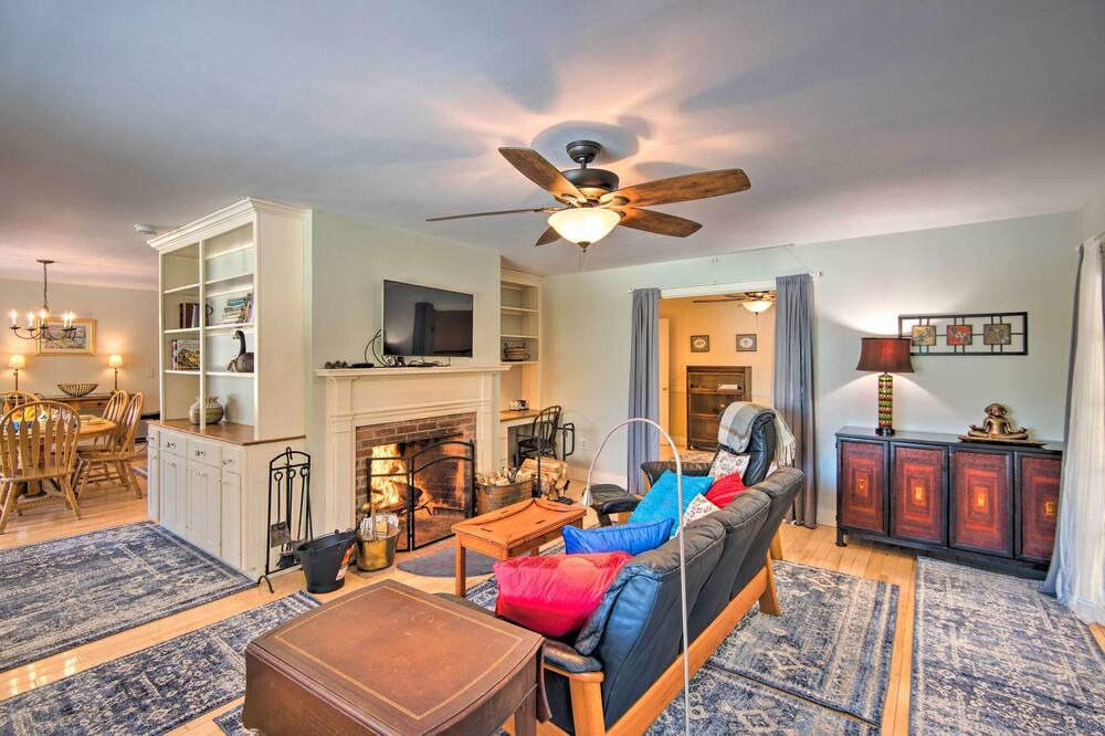 Photo of Bedroom in Hillsboro