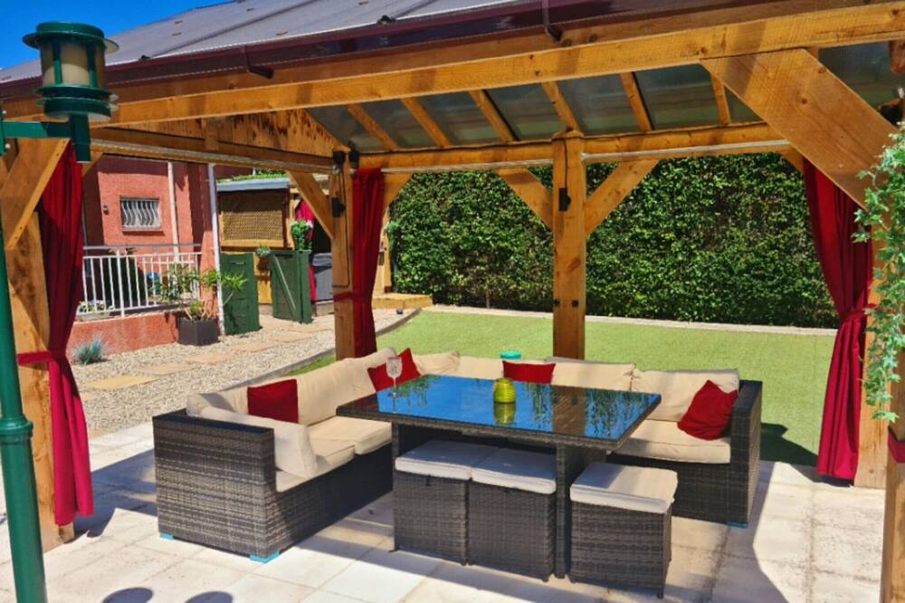 Photo of Patio Balcony in Cambieure