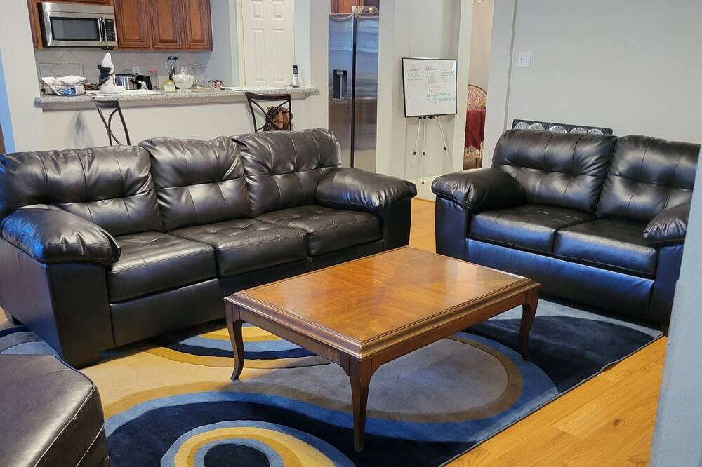 Photo of Livingroom in Atascocita