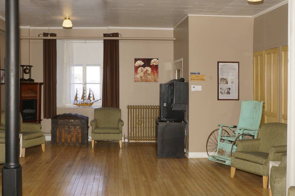 Photo of Livingroom in Saint-Casimir