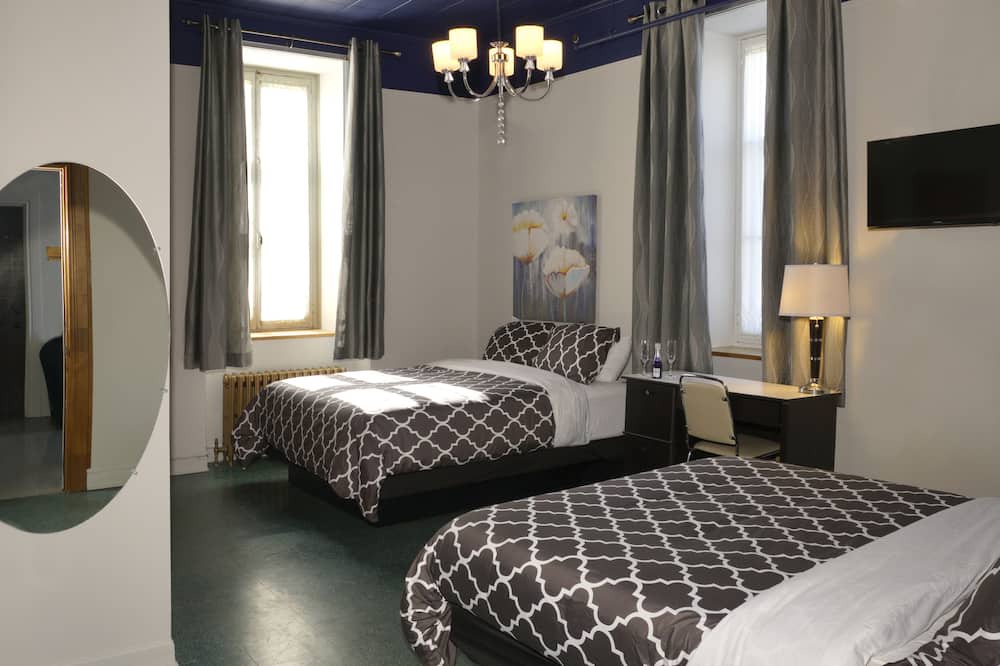 Photo of Bedroom in Saint-Casimir