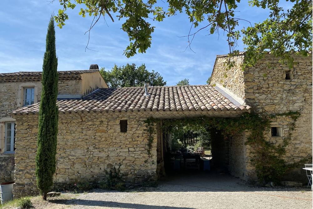 Photo of Outdoor in Le Poet-Laval