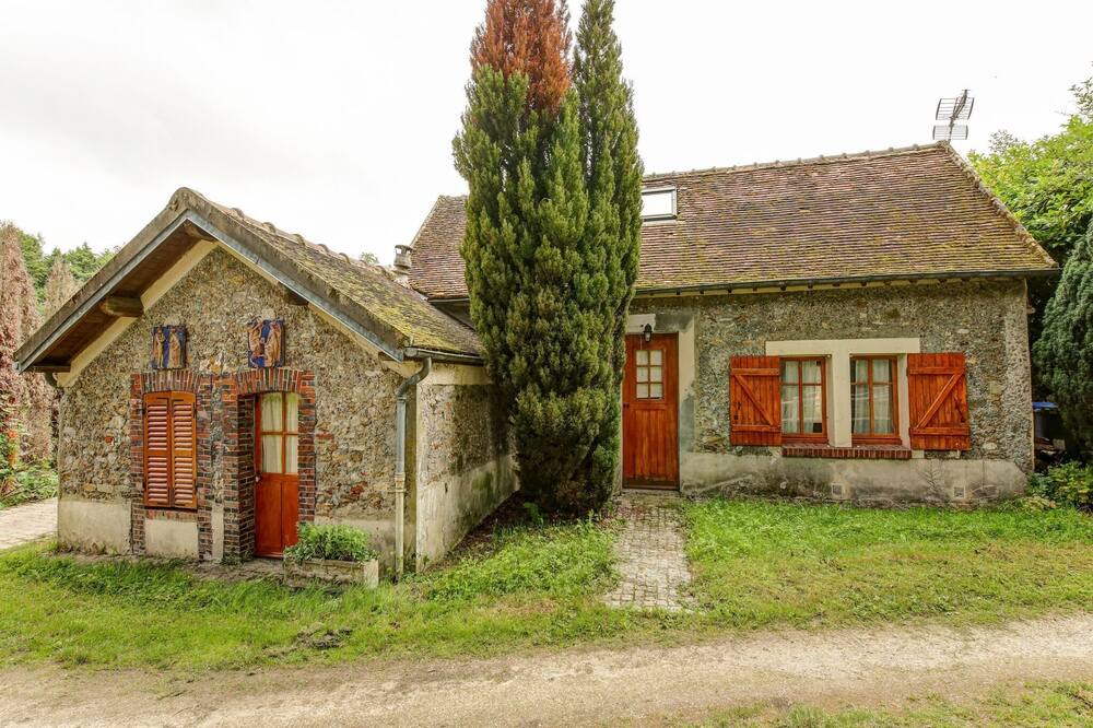 Photo of Outdoor in Raizeux