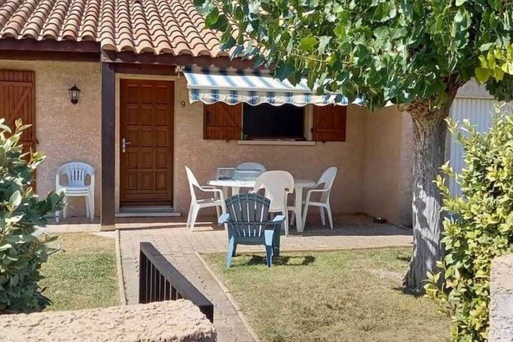 Photo of Patio Balcony in Saint-Genies-de-Fontedit