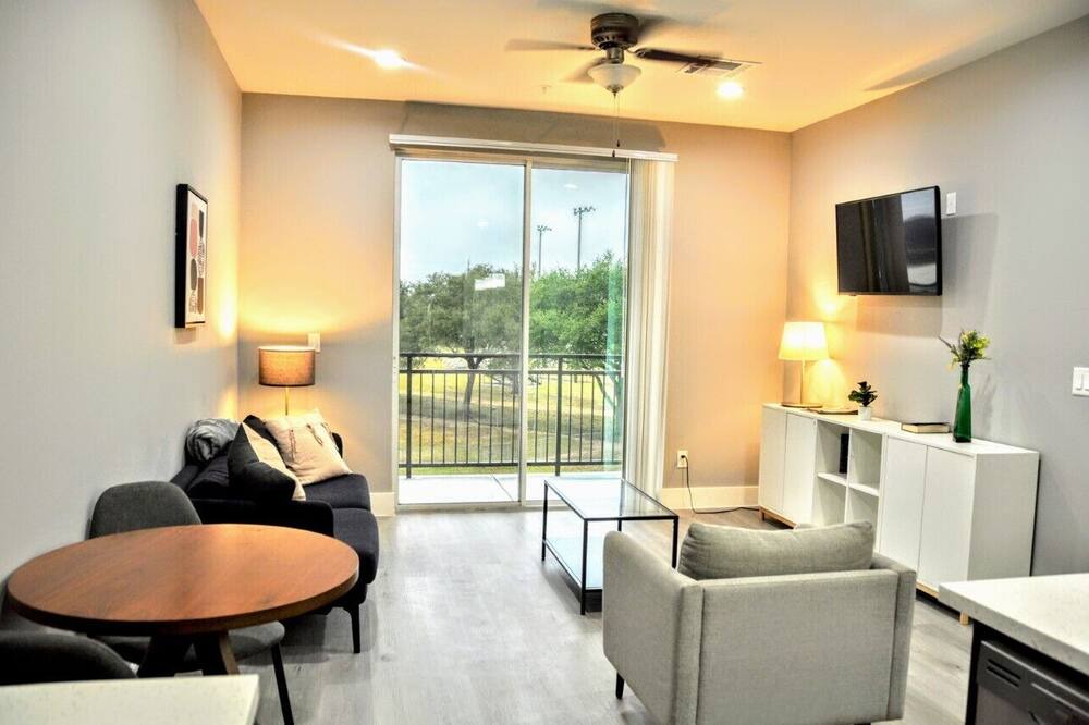 Photo of Bedroom in Sealy