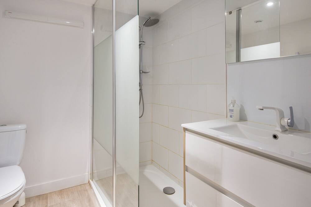 Photo of Bathroom in Saint-Maurice Pellevoisin