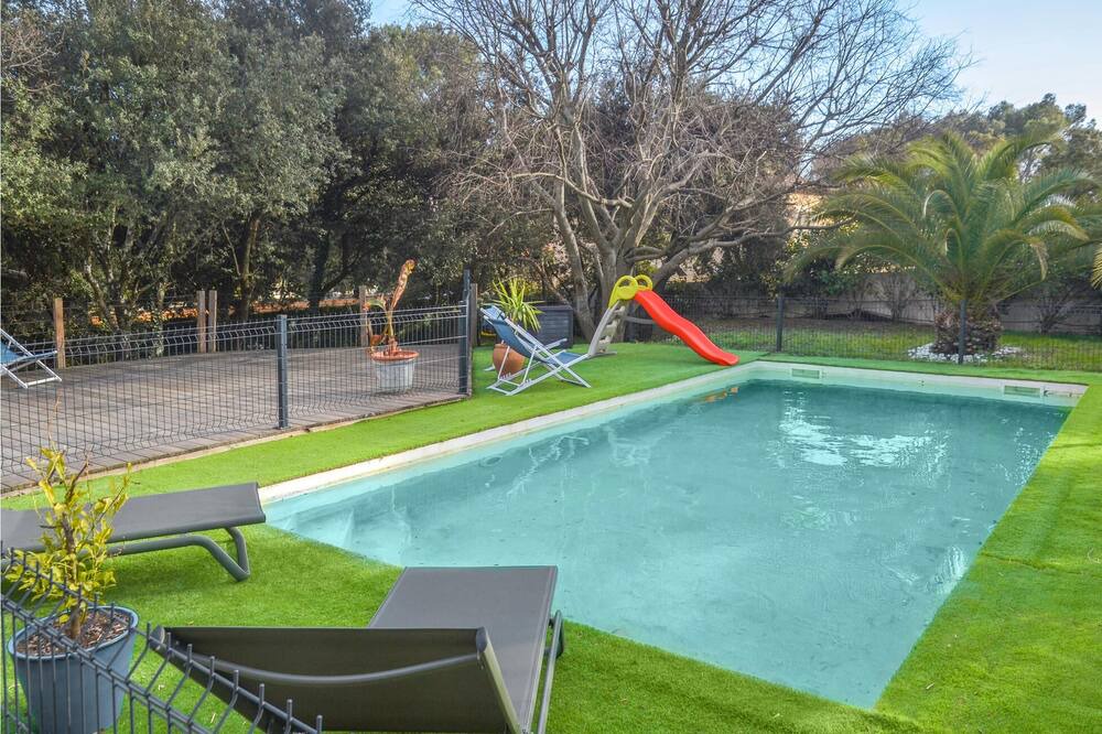 Photo of Outdoor in Sussargues