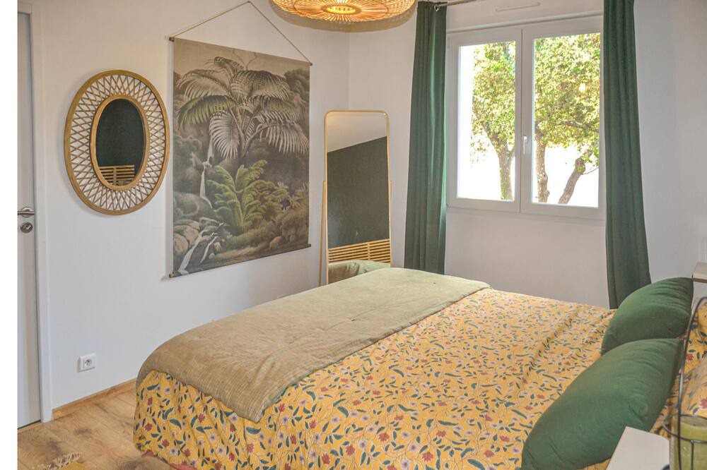Photo of Bedroom in Sussargues