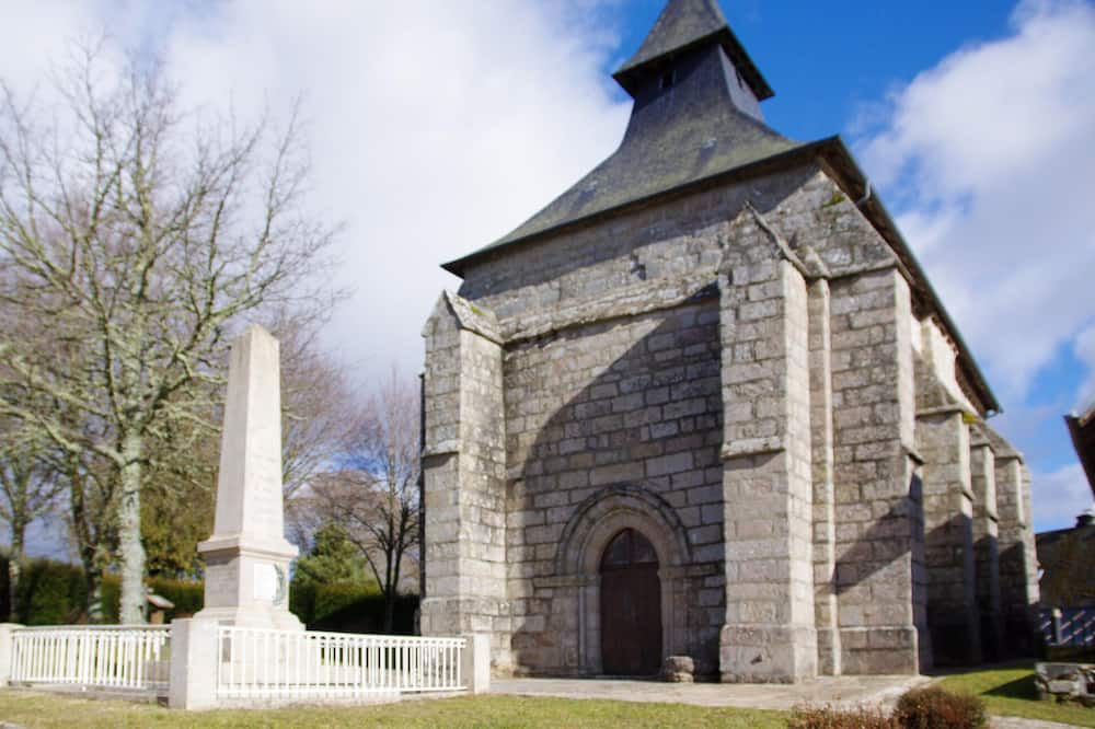 Photo of Others in Saint-Marc-a-Loubaud