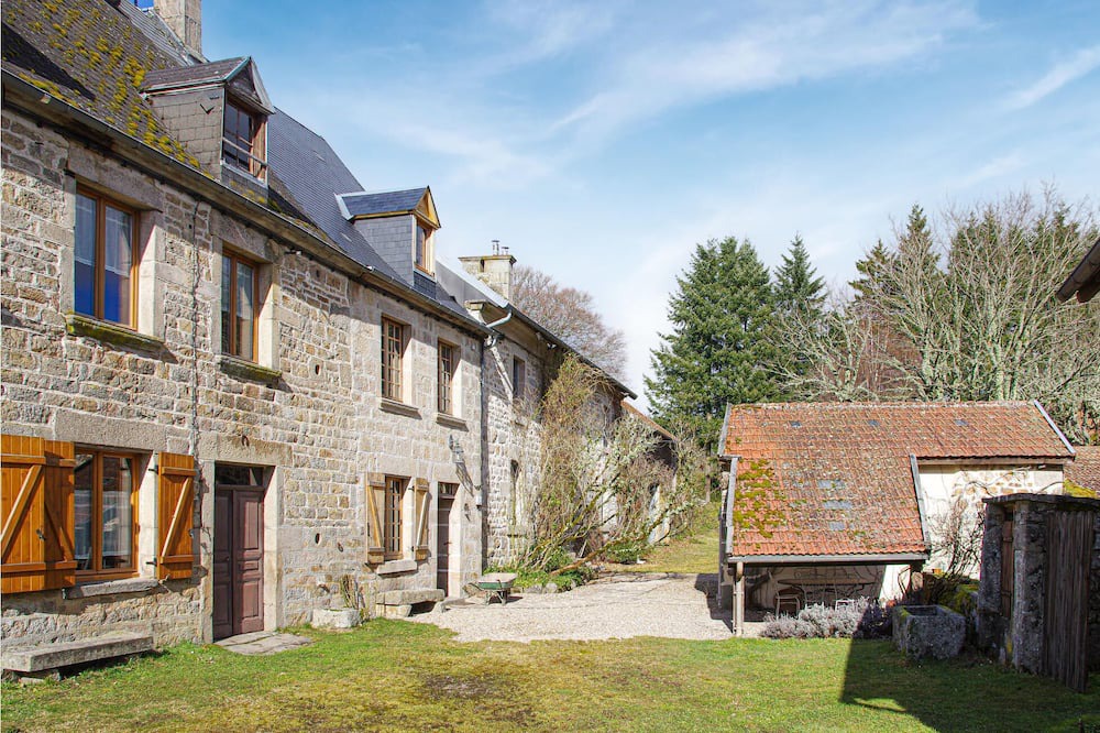 Photo of Others in Saint-Marc-a-Loubaud