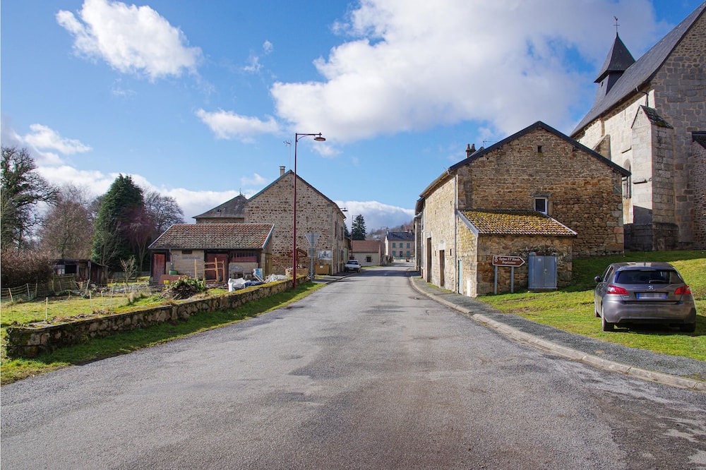 Photo of Others in Saint-Marc-a-Loubaud