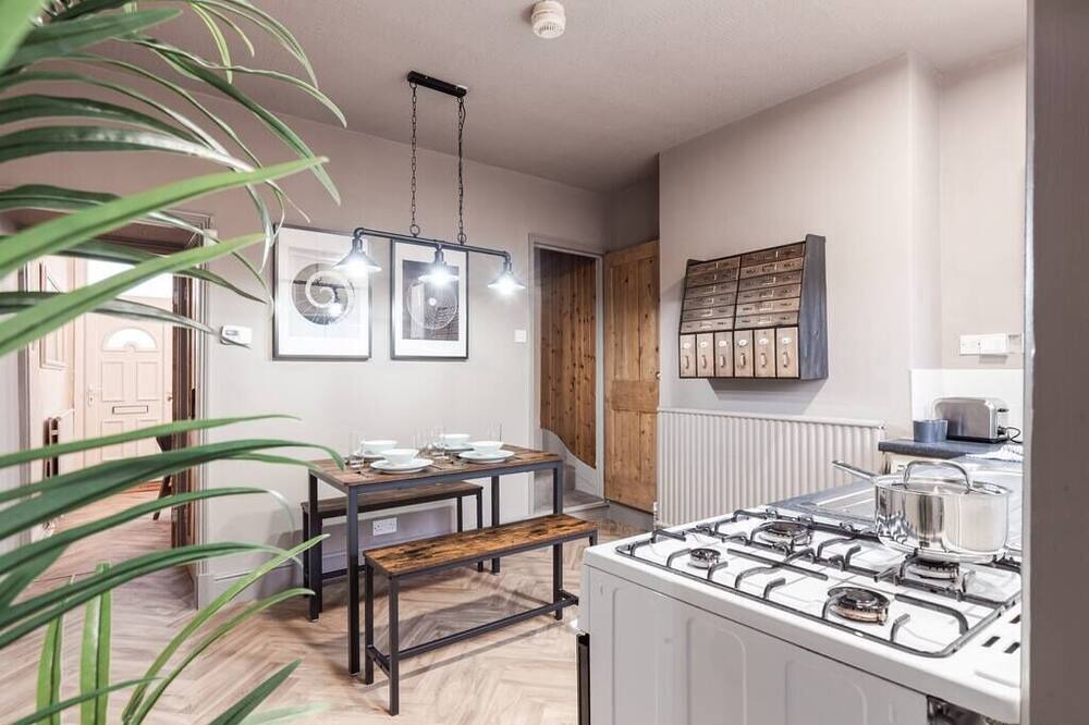 Photo of Kitchen in Oadby