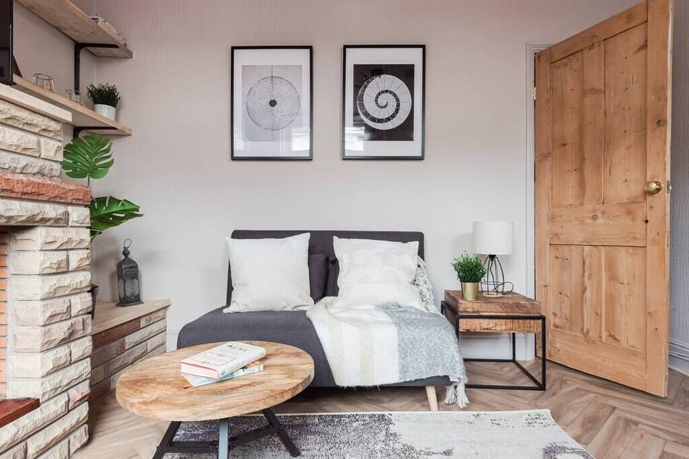 Photo of Bedroom in Oadby