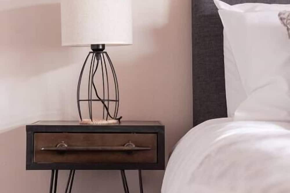 Photo of Bedroom in Oadby