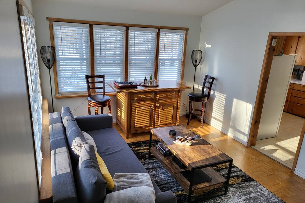 Photo of Livingroom in Tiny