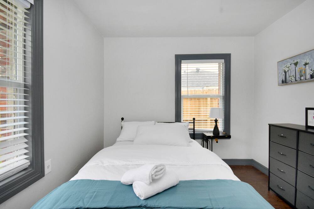 Photo of Bedroom in OST - South Union