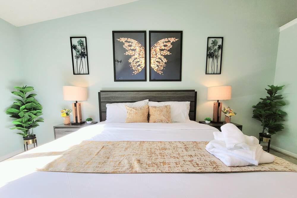 Photo of Bedroom in Buford