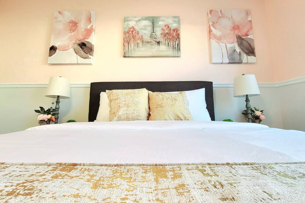 Photo of Bedroom in Buford