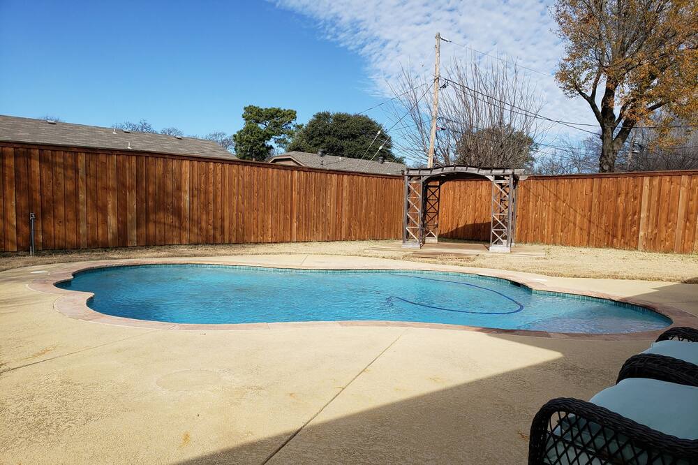 Photo of Outdoor in Southwest Arlington