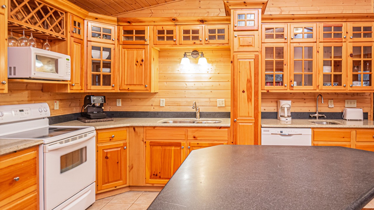 Photo of Kitchen in McHenry