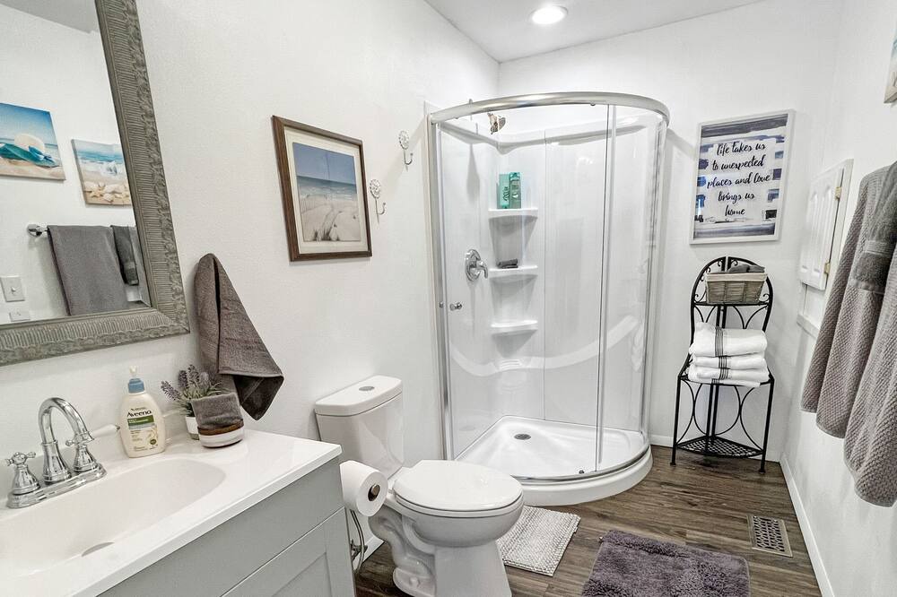 Photo of Bathroom in Hillcrest