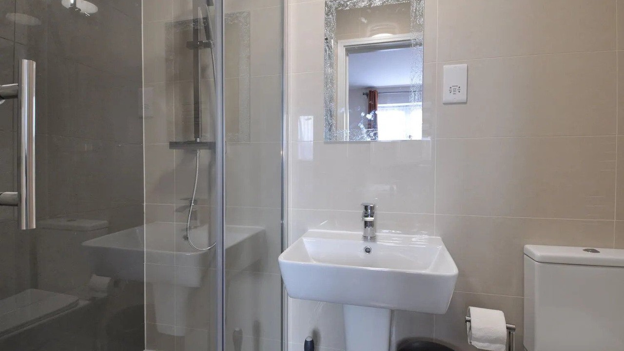 Photo of Bathroom in Abbess Roding